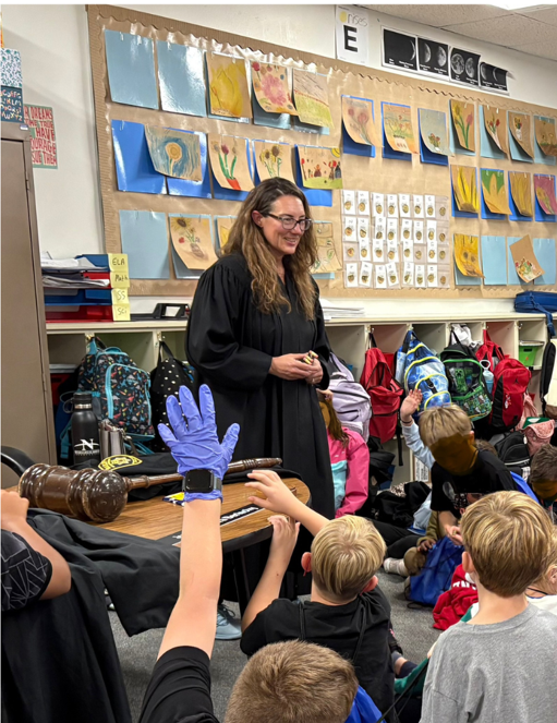 Earlier this year at Westergard Elementary’s Heroes Day, I had a great time talking with students about service and the justice system. Their questions were fantastic!
#BeyondTheCourtroom #KendraForJustice
#washoecounty #herosday #community #kendraforjustice #BeyondTheCourtroom