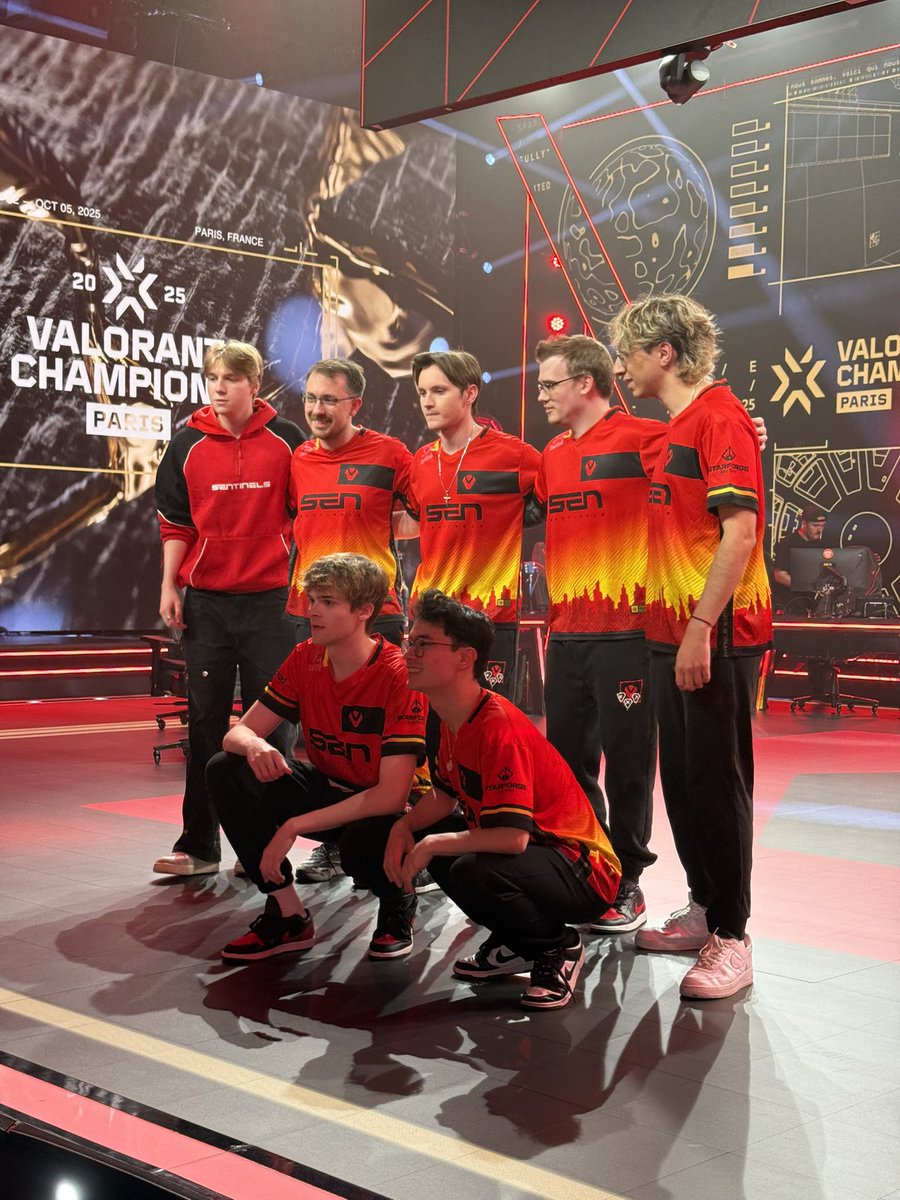 muah_killuh's tweet photo. All I want for my birthday is a happy birthday from my favorite players 🤙 @1johnqt @zekkenVAL @Zellsis @N4RRATE @bangzerra https://t.co/mPDa82FtiQ
