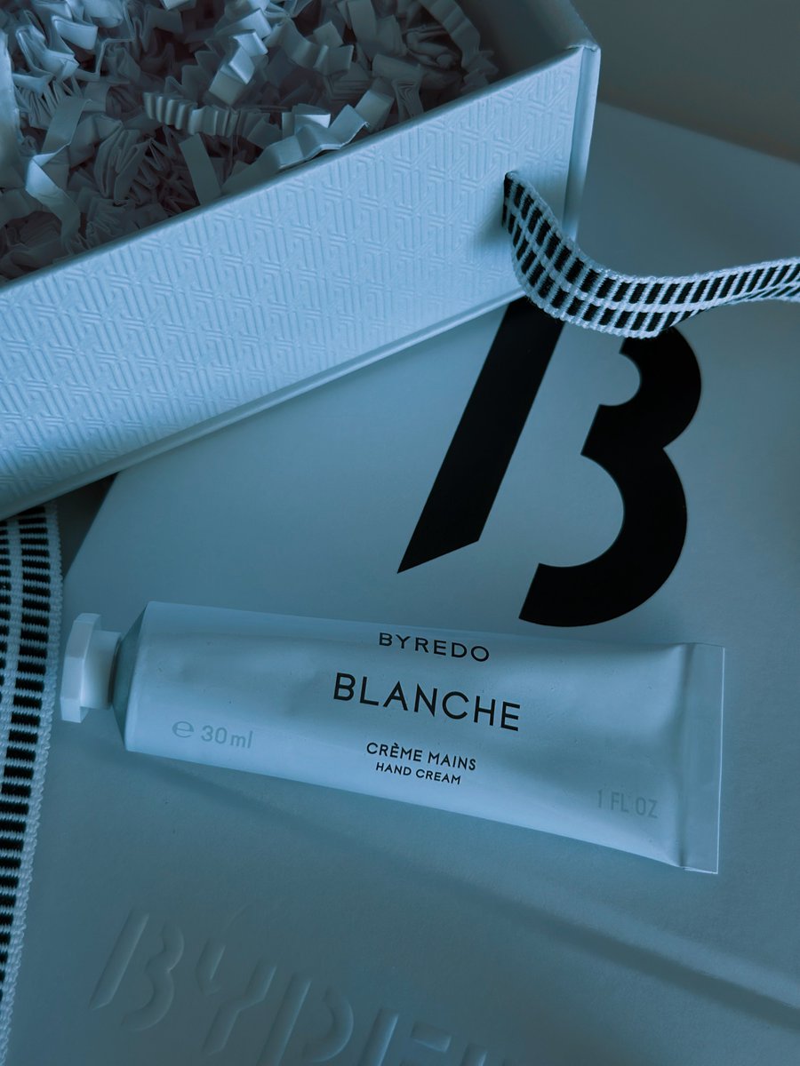 by___ism's tweet image. 오늘, 집으로 도착한 것들.