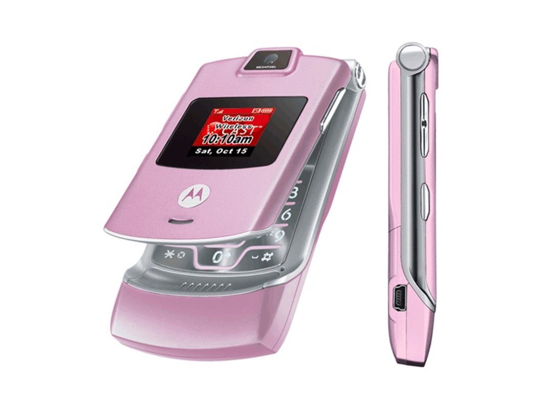 heartipink's tweet photo. missing this type of pink old tech #need https://t.co/PXoTITU0CJ