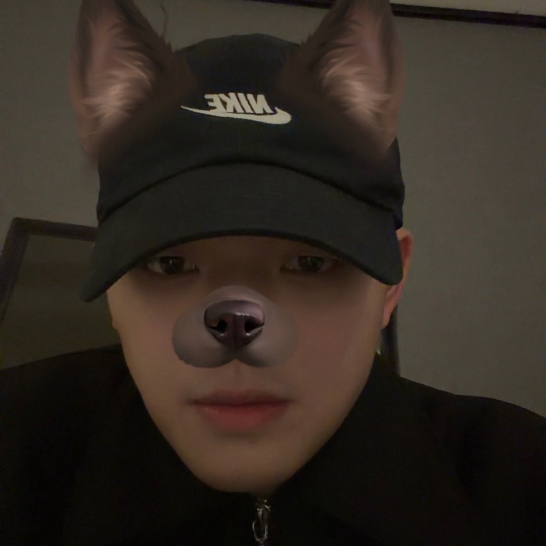jackyanR's tweet photo. 最近过的怎么样 https://t.co/QnwWPzj90t