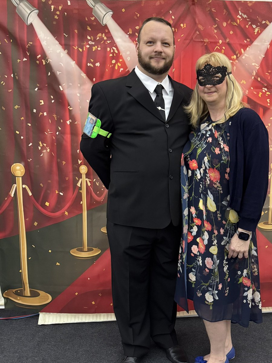 gvhawtin's tweet image. Camping, building Lego, casino night, owls 🦉 and lots of dog walks! #metime swimming and bringing in the new year with camping friends #camping #caravan