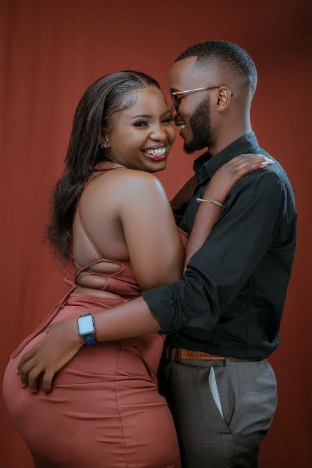 iamennoh's tweet image. They way these two look innocent, you can't believe they were chewing each other in public toilets 🚮