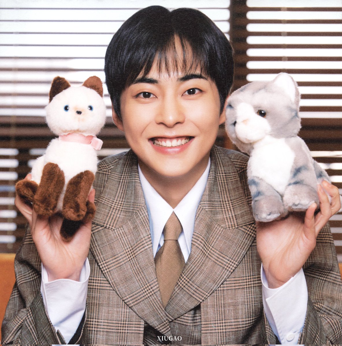 _XIUGAO's tweet image. // 2026 SEASON’S GREETINGS [The Clue [X]]  秀珉台历 配置  台历内页 扫图 SCAN 共12P

P1-4

@XIUMIN_INB100
#시우민 #XIUMIN #シウミン #秀珉 #金珉锡