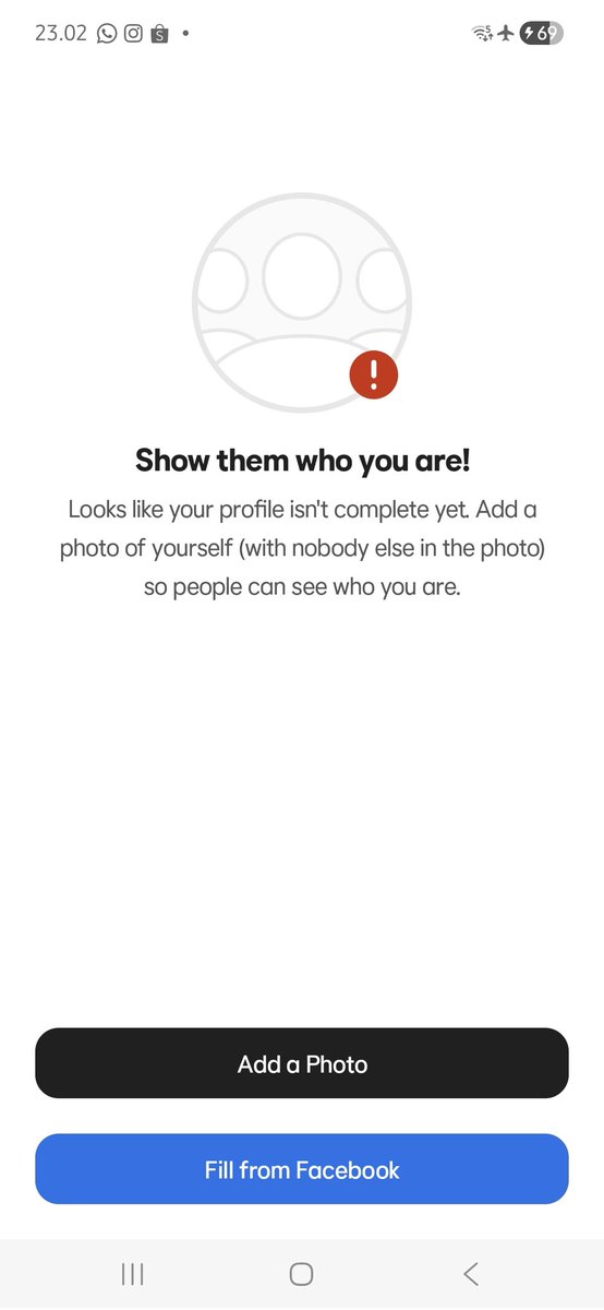 NESARCHIVEST's tweet image. PLS GUE MAU MAIN BUMBLE TAPI KNP STUCK DISINI DJDBSISBDJSIS 
yang main bumble pls tell meee