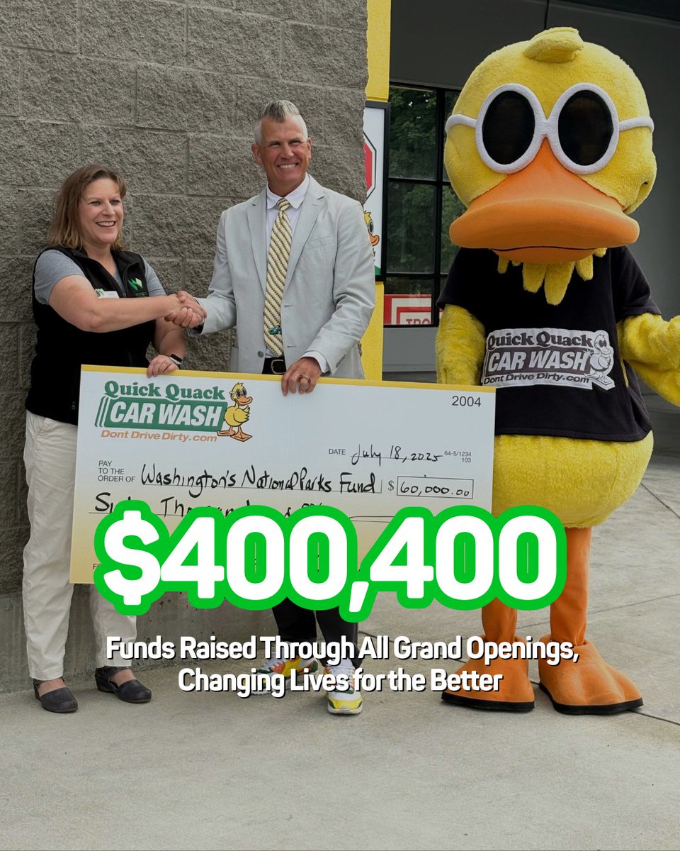 quickquack's tweet image. ✨🦆 Quick Quack Wrapped 🦆✨

This year was all about growing alongside the communities we serve from fun moments and shared memories to millions of reasons to smile. 😄

Here’s a look back at what made this year truly amazing and why none of it would be possible without you. 💚…