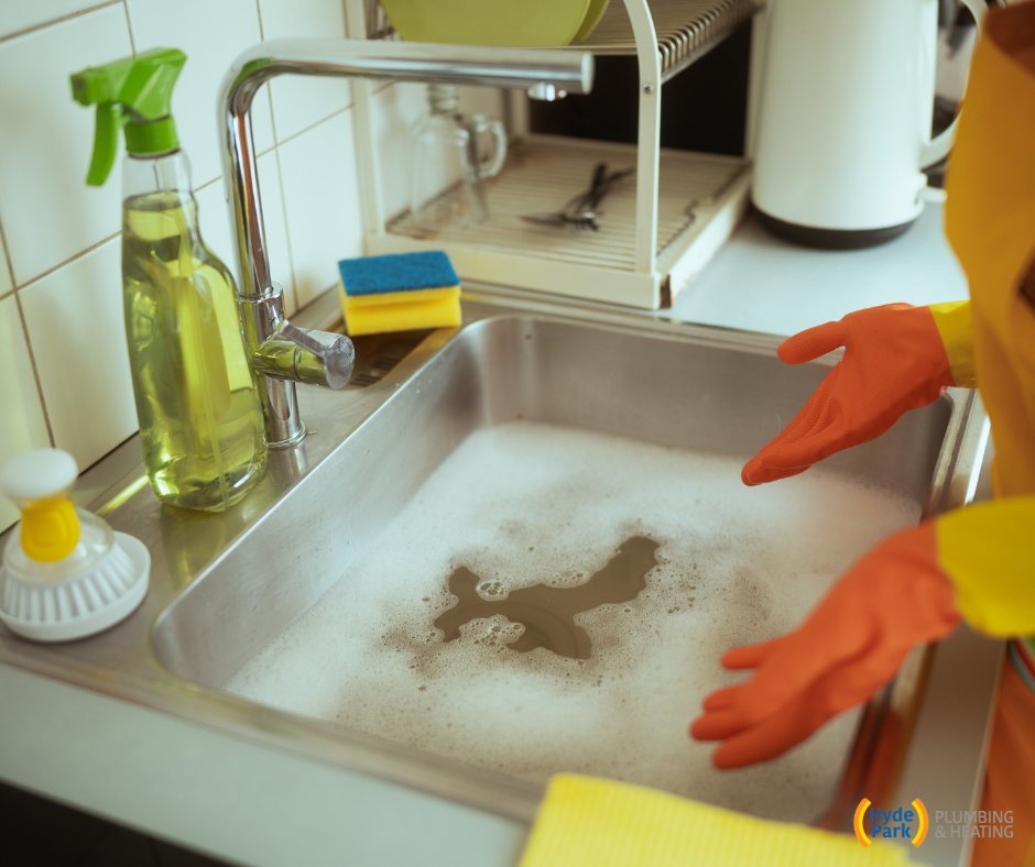 Holiday cooking causing a clogged sink? 🎄🚰 We’ll clear it fast so you can get back to celebrating—stress free! Call us 24/7 519-657-3550