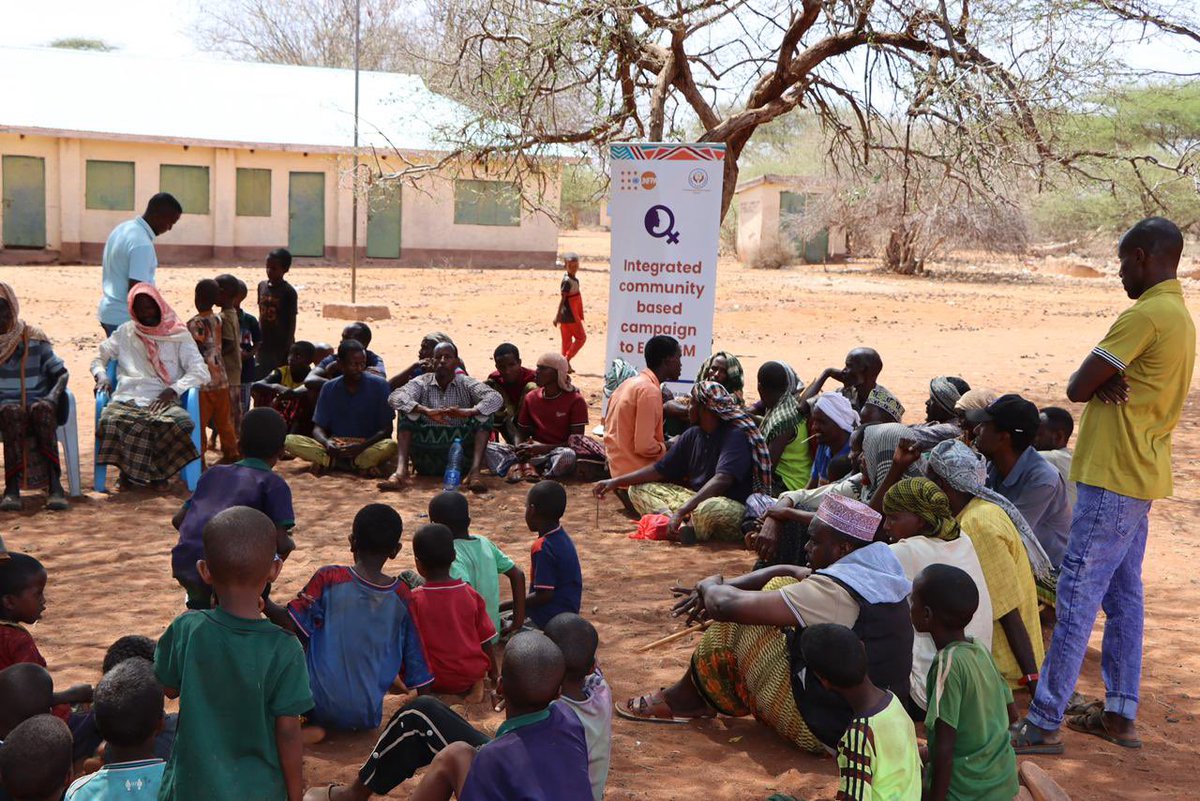 BsiKenya's tweet photo. We had a dialogue with  members in Dasheq community ,Tarbaj sub-county Wajir  where we educated women,girls and the rest of the community on GBV,FGM prevention,protections and available services in partnership with @UNFPAKen through @GPtoEndFGM . https://t.co/Sx4EVEU2hC