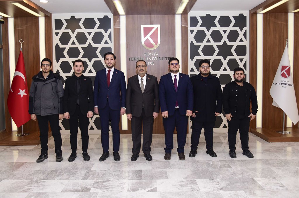 Konya Teknik Üniversitesi Rektörü Sayın Osman Nuri ÇELİK’e bir nezaket ziyareti gerçekleştirdik. Göstermiş oldukları ilgi ve misafirperverlikten dolayı teşekkür ederiz.
