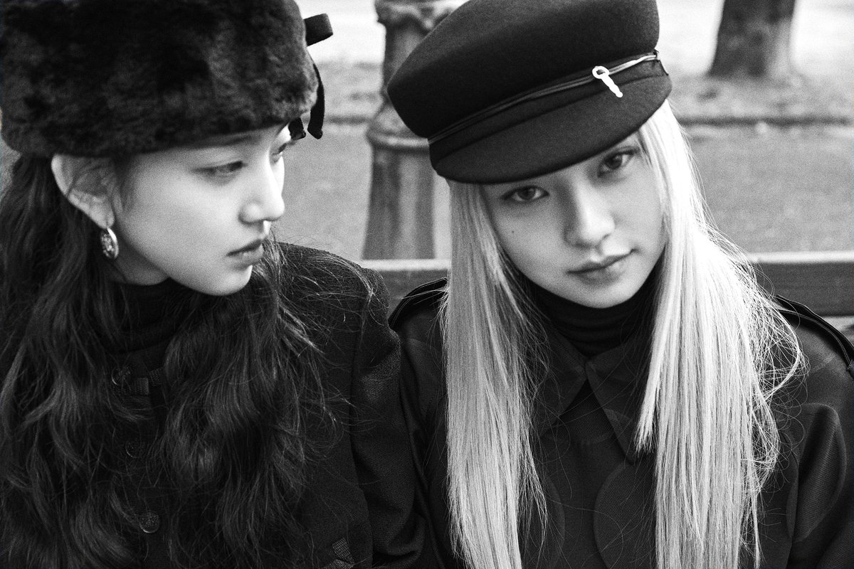 📷 :: PHOTOS :: 251230

Haum et Leesol (<a href="/Leesol_France/">LEESOL France</a>) pour le concept "Delulu World" !

#HAUM #하음 #KiiiKiii #키키