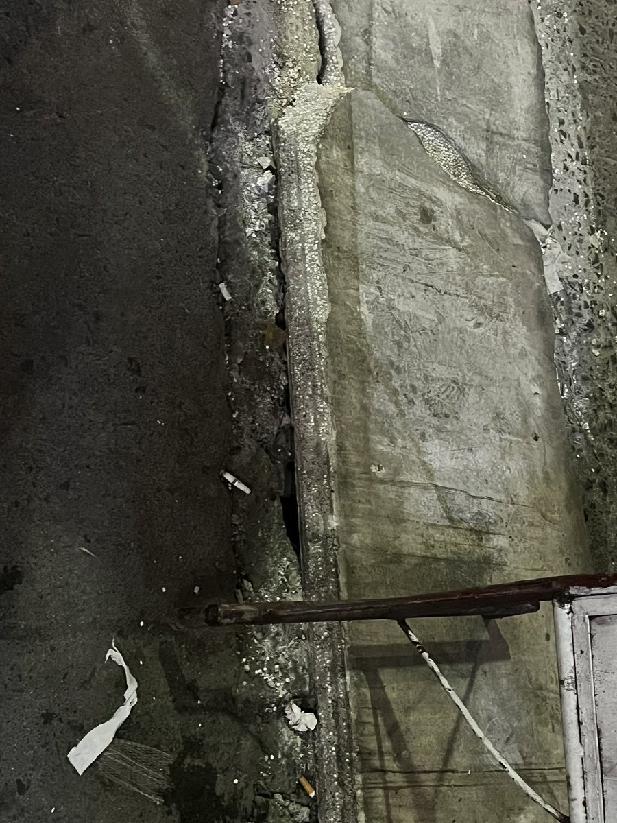 be_renz's tweet photo. The Philippine government never runs out of ways to show corruption, whether it’s flood control, farm-to-road projects, or outright theft. And now this? Styrofoam covered in cement. For God’s sake, this is corruption on another level. https://t.co/Jtzc0PY2Qb