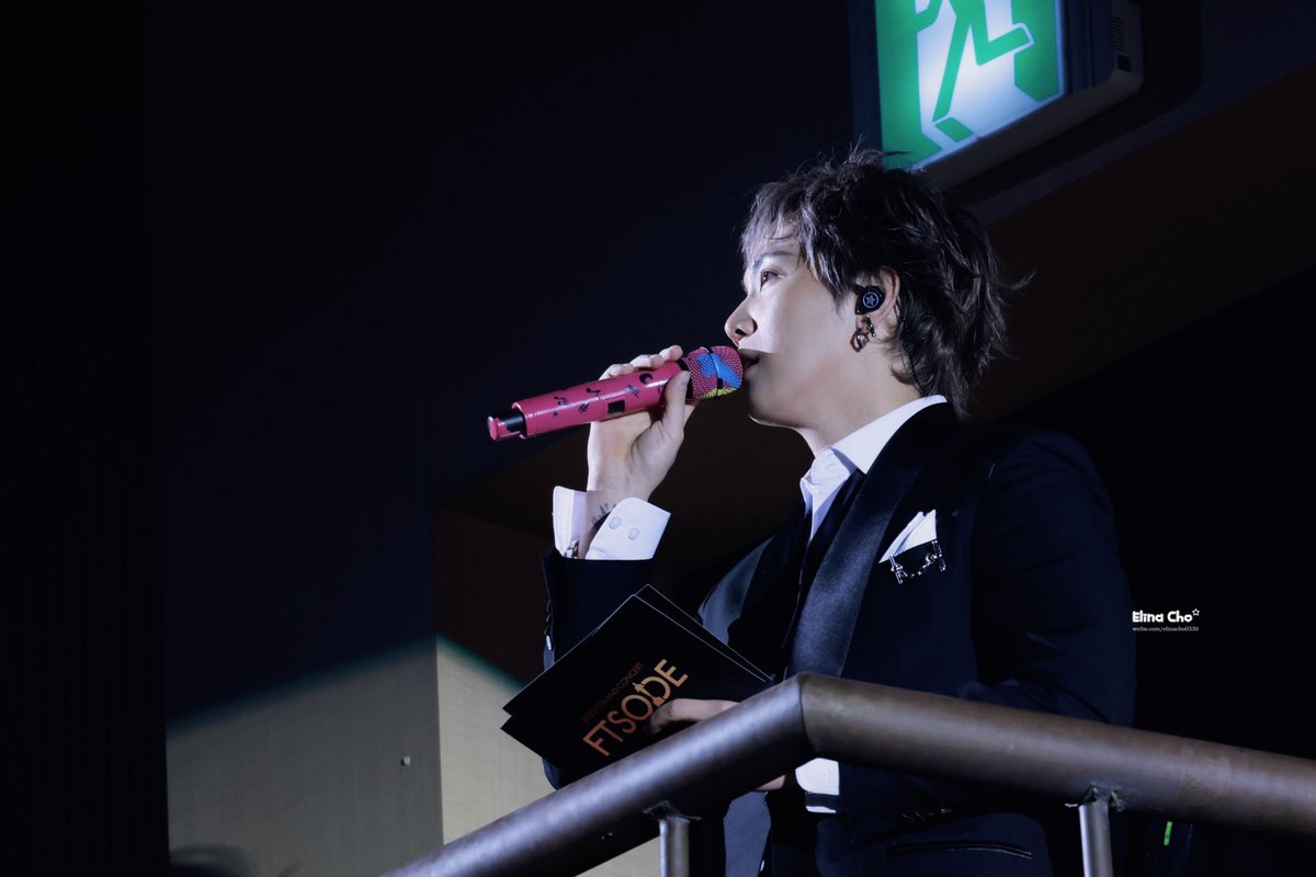 kusosky's tweet photo. 𝐅𝐓𝐒𝐎𝐃𝐄 𝐃𝐀𝐘𝟐
멋있죠🥰
@skullhong 
#ftisland #이홍기 https://t.co/HhtaXe1c7A
