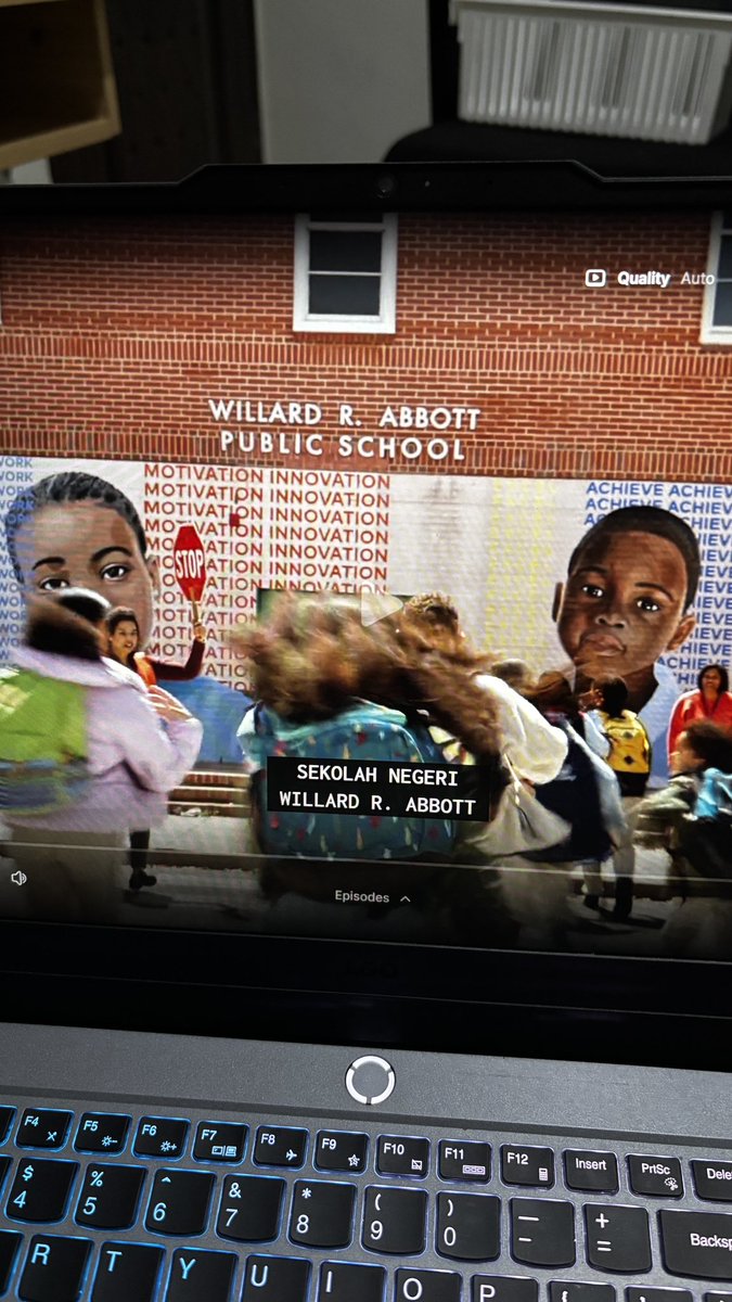 averageckel's tweet image. cinta dah sm ni series