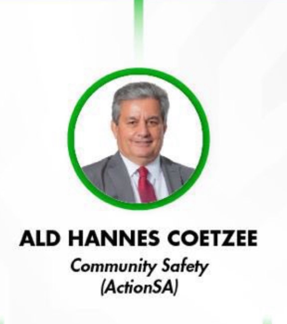 AyeeNdeM's tweet image. Frame 1 is ALD Hannes Coetzee: 
ActionSA incompetent MMC of Community safety in Tshwane: 

Yet @HermanMashaba is talking nonsense about the best MMC of community safety in Joburg! 

Herman Mashaba pretends that there are no hijacked buildings in Pretoria! 

Mashaba pretends that…