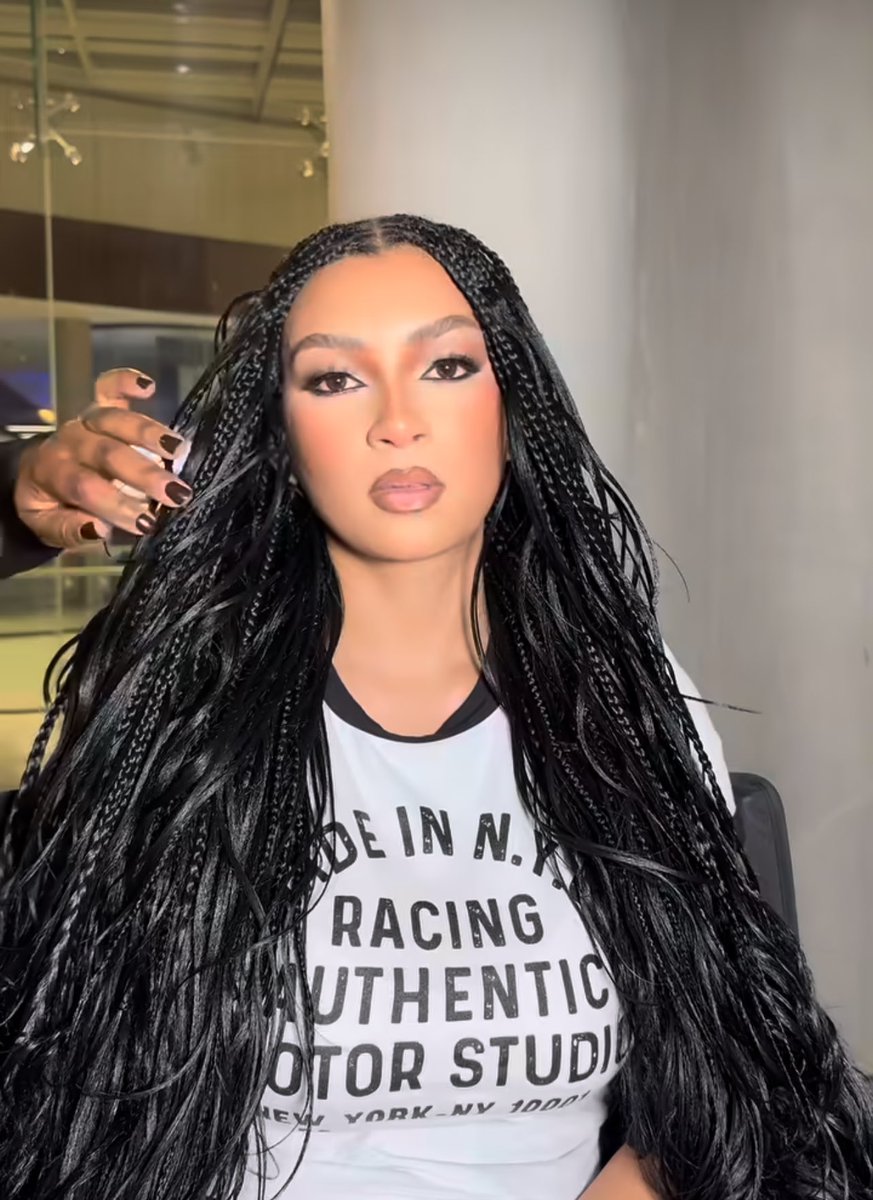 ZSDlamin's tweet image. God will continue to expose those who want to hurt you . Don't stop praying we have iingcuka that are always ready to attack you 😭.

SHIELDED ASHLEY OGLE
UNITED FOR ASHLEY OGLE 
#OgleAshleyBrylnn