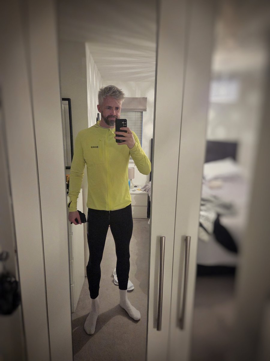 Ian Carmichael tweet media