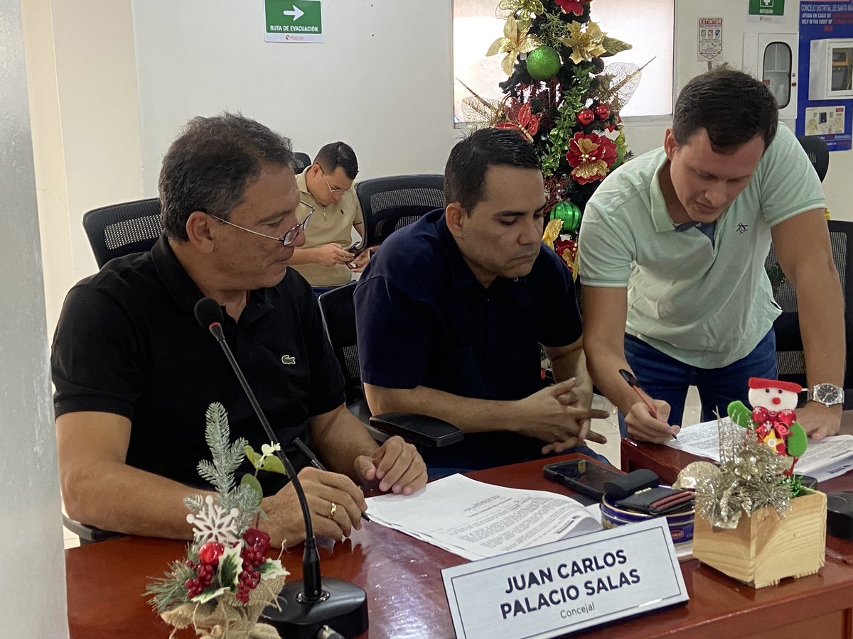 Con la aprobación del Proyecto de Acuerdo 020 de 2025, que autoriza al Alcalde Distrital para declarar de utilidad pública e interés social predios requeridos para la ejecución de proyectos del Plan de Desarrollo Distrital 2024–2027 Santa Marta 500+ <a href="/concejodestamta/">Concejo Santa Marta</a>