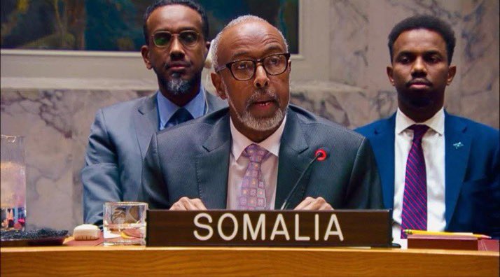 aiabdimusa's tweet photo. Multiple sources allege #Somalia’s UN Permanent Representative, Abukar Osman “Baale” a naturalized U.S. citizen entered the U.S. claiming asylum as an Isaaq from #Somaliland fleeing persecution by Siad Barre.

If true Baale, a Hawiye from Mogadishu committed immigration fraud. https://t.co/9HwSuzXIg0