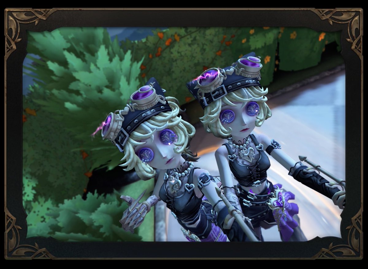 Gr3nLover's tweet photo. I'm playing Identity V. Fancy a game? https://t.co/D6itP2Glx6