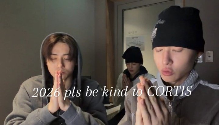 nica★ GREENRED tweet media