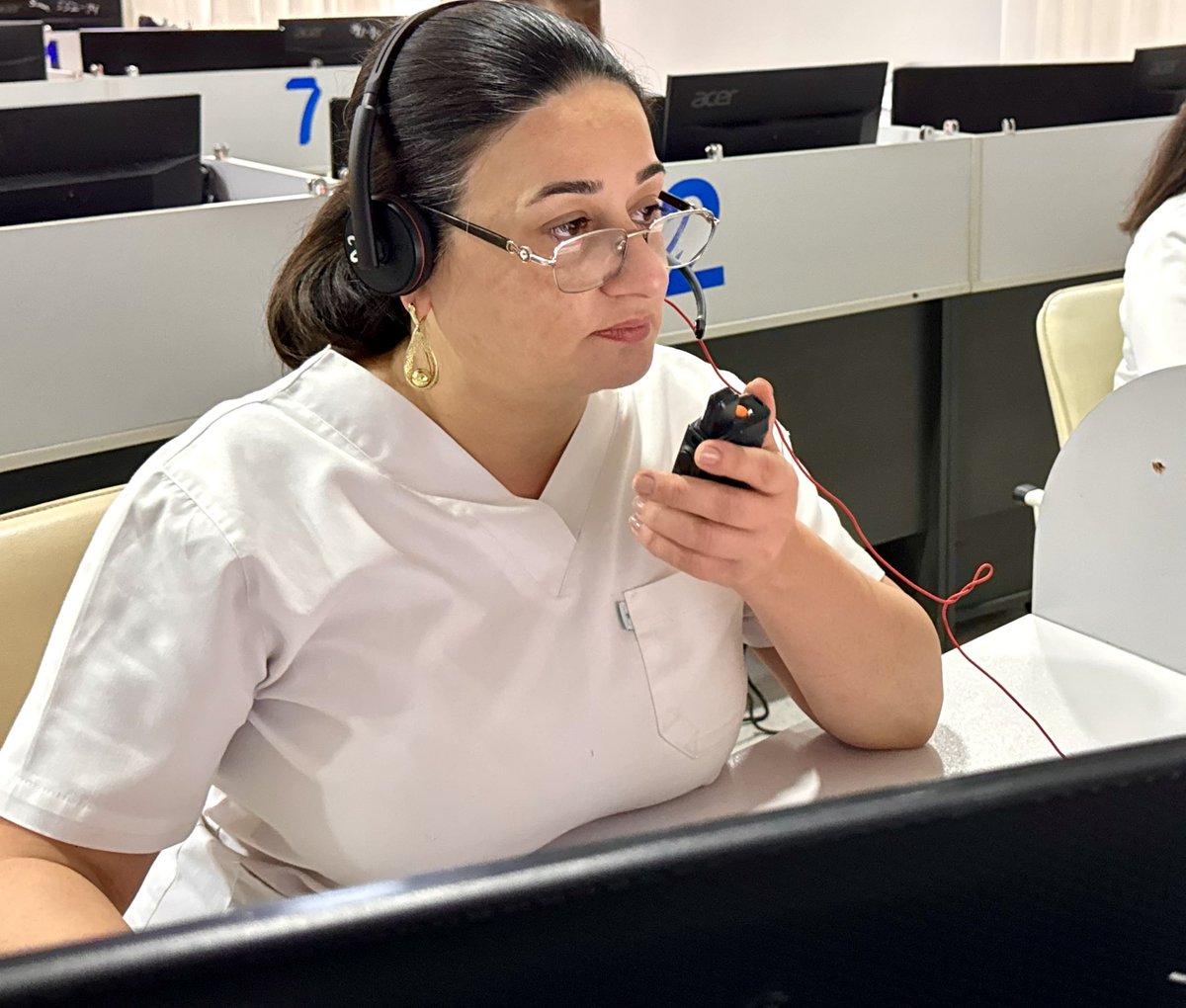 Bayramı sağlam keçirin

Respublika üzrə bütün təcili tibbi yardım stansiyalarında bayram günlərində vətəndaşların tibbi xidmətə fasiləsiz çıxışının təmin olunması məqsədilə gücləndirilmiş növbətçilik sistemi təşkil edilib.