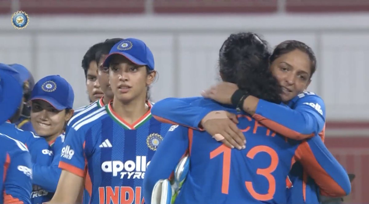 vinayakkm's tweet image. #INDvSL 

Curtains on international cricket for India in 2025. 

A 5-0 win for Harman &amp;amp; Co against Sri Lanka.

The last two matches ended up being good tests for India.