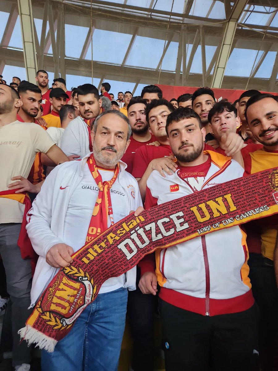 ALEMLERİN REİSİ SEBO REİS!