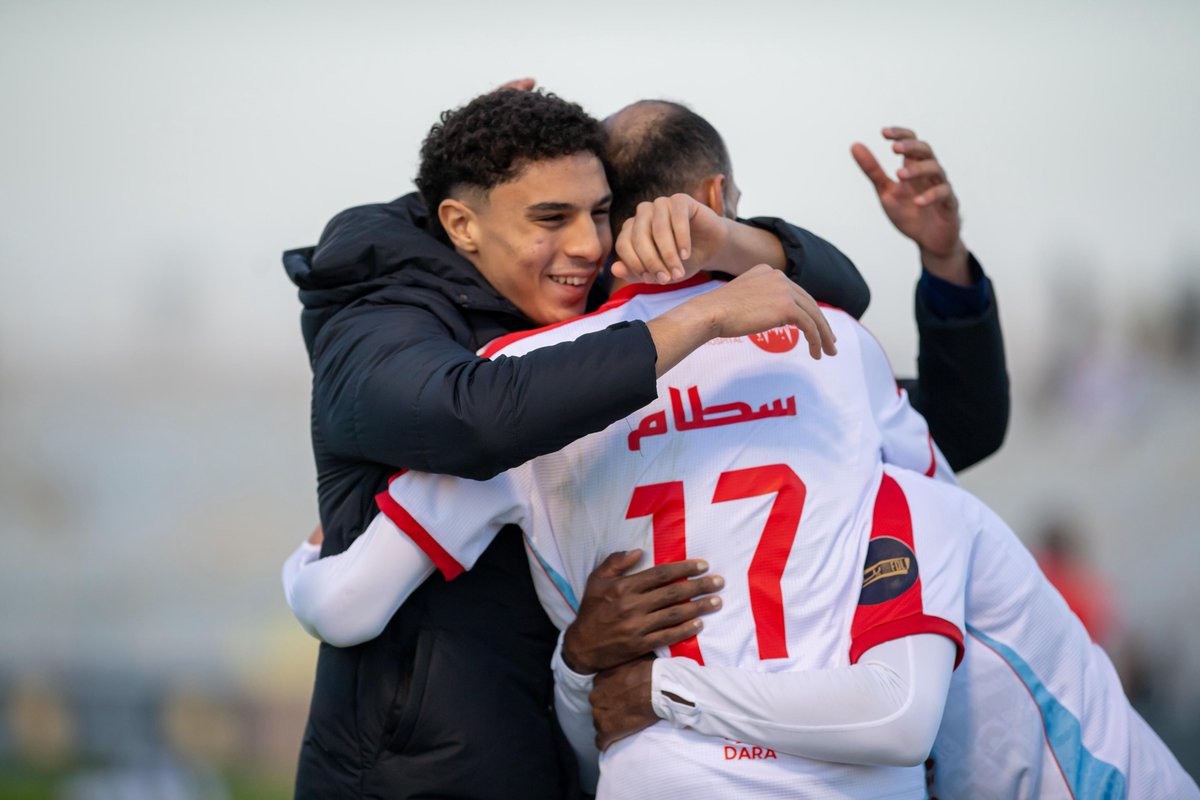 📸 سطام يحتفل بهدفه الأول مع الفرسان ⚽️❤️

#الوحدة
#العربي_الوحدة
#دوري_يلو || #FDL