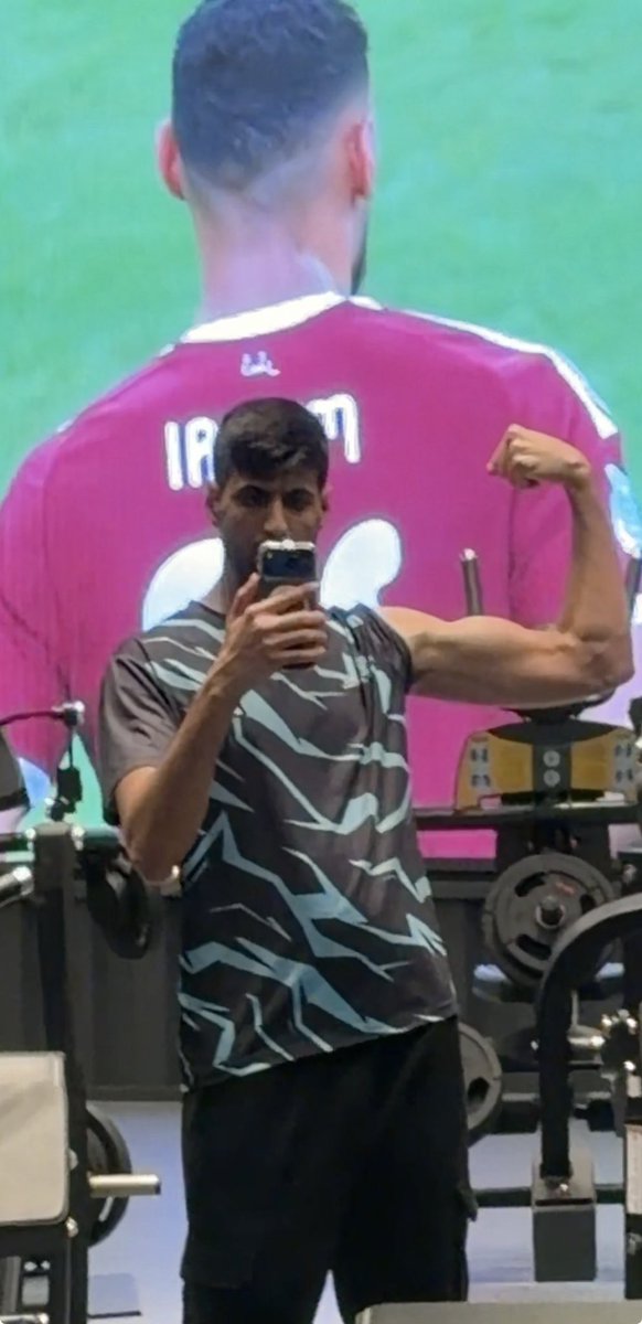 POWR Faris tweet media