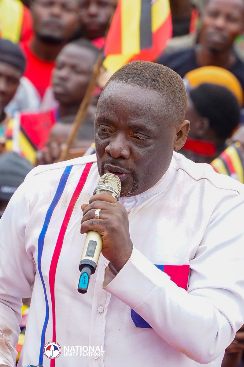 KlaUpdates's tweet image. The NUP Kakuuto Constituency MP @LutaayaGeofrey_ and other party flag bearers successfully host the Nup presidential candidate Kyagulanyi Ssentamu in Rakai 
#KlaUpdates