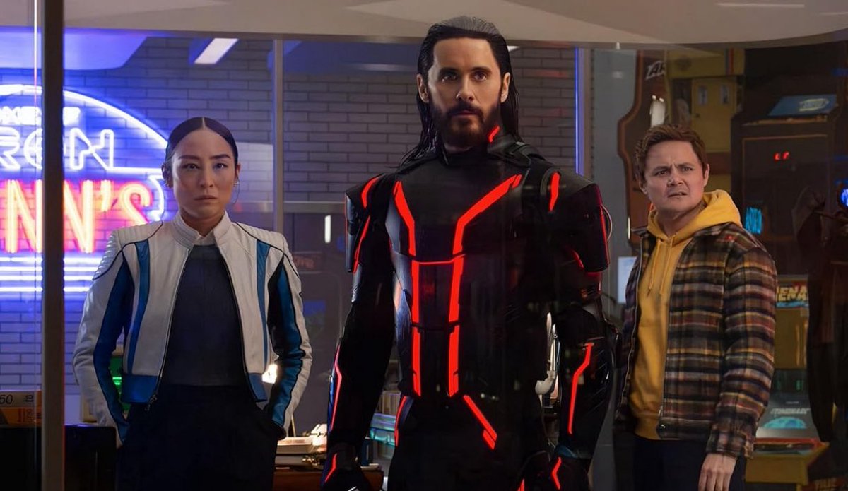 cosmic_marvel's tweet photo. ‘TRON: ARES’ is coming to Disney+ on January 7. https://t.co/40l3b5SB5x