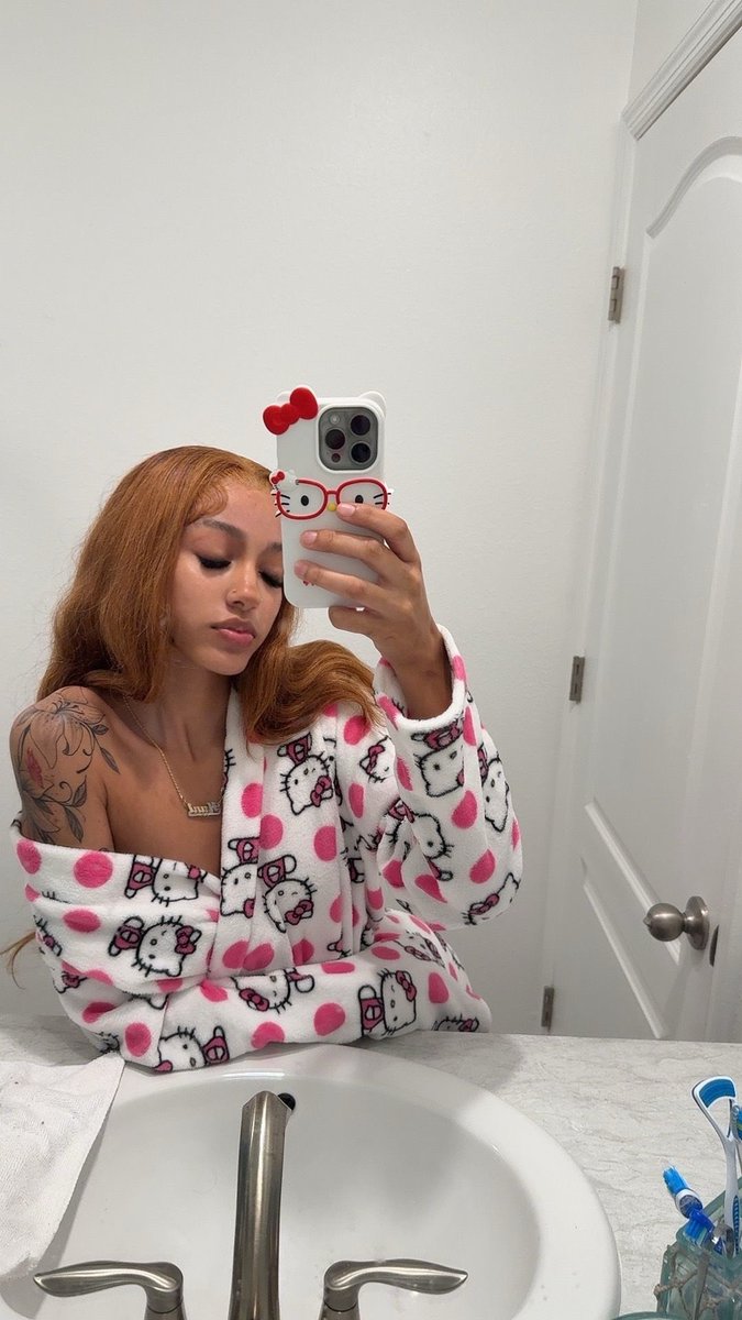 Everything #HELLOKITTY 💞