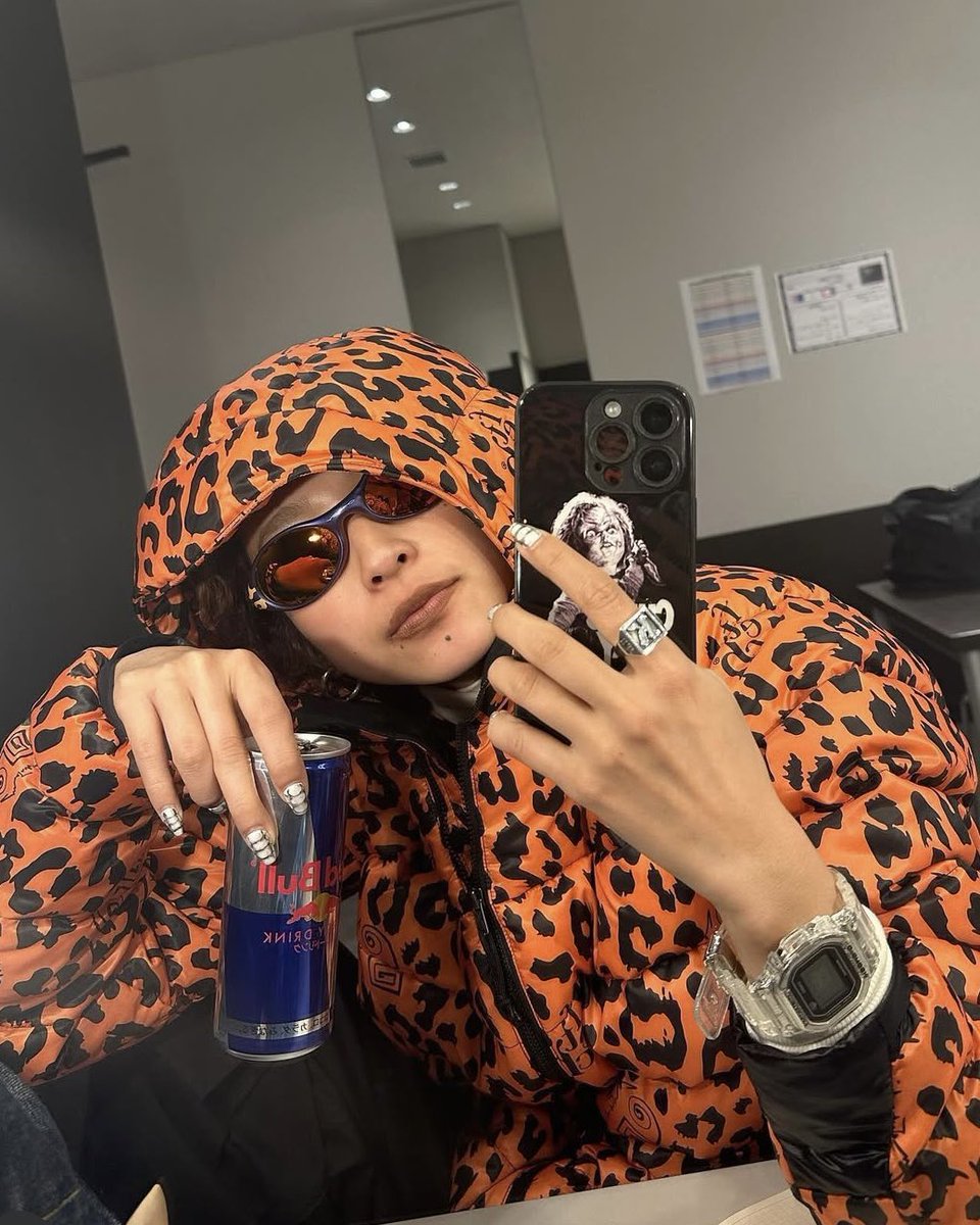 Yeolbing559's tweet photo. 🐆 https://t.co/oj05VzumPh