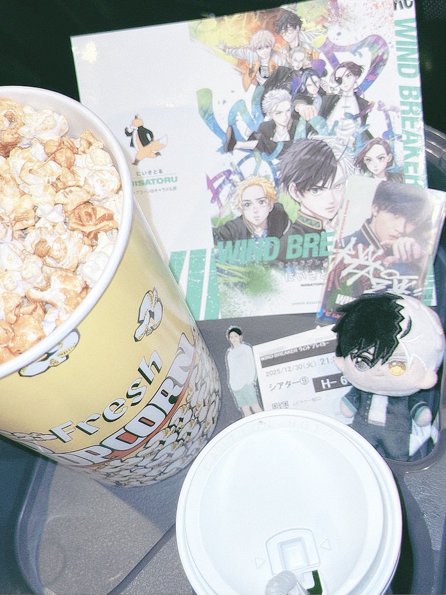 qzodw's tweet photo. 遅ればせながら、WIND BREAKER見てきました⊂( ᐢ꒳ᐢ)⊃✨✨
映画館自体もWIND BREAKER仕様になっててすごくよかった（т-т）.ᐟ.ᐟ

恒司くん演じる桜遥、めちゃくちゃかっこよ��った😭👍🏻✨✨✨✨✨✨

#水上恒司 https://t.co/M461h6eikF