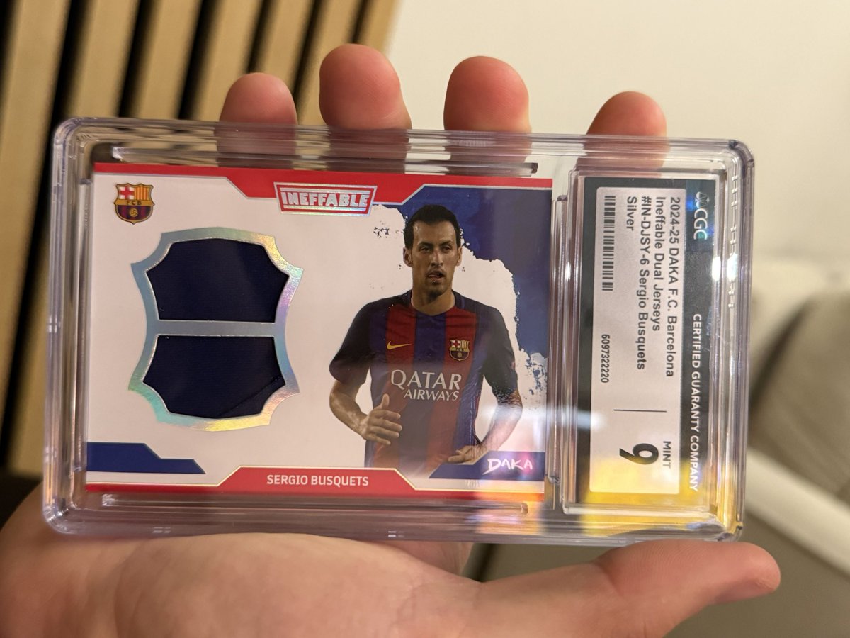 35/35 - szkoda że bez autosa ale z kawałkiem koszulki w której grał 😀