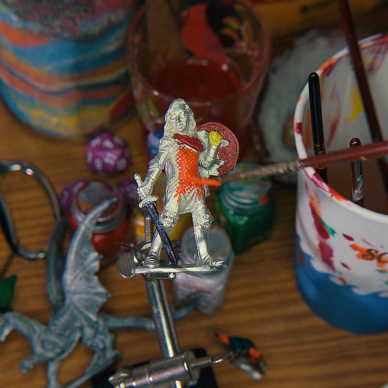 aysviola's tweet image. Kas Eddie might be dead, but stop acting like fans made it up. Those clues were calculated and deliberately placed to lead us exactly to that theory. The Duffers didn’t just leave breadcrumbs; they engineered the hype to keep us hooked for years. It was 100% intentional baiting.