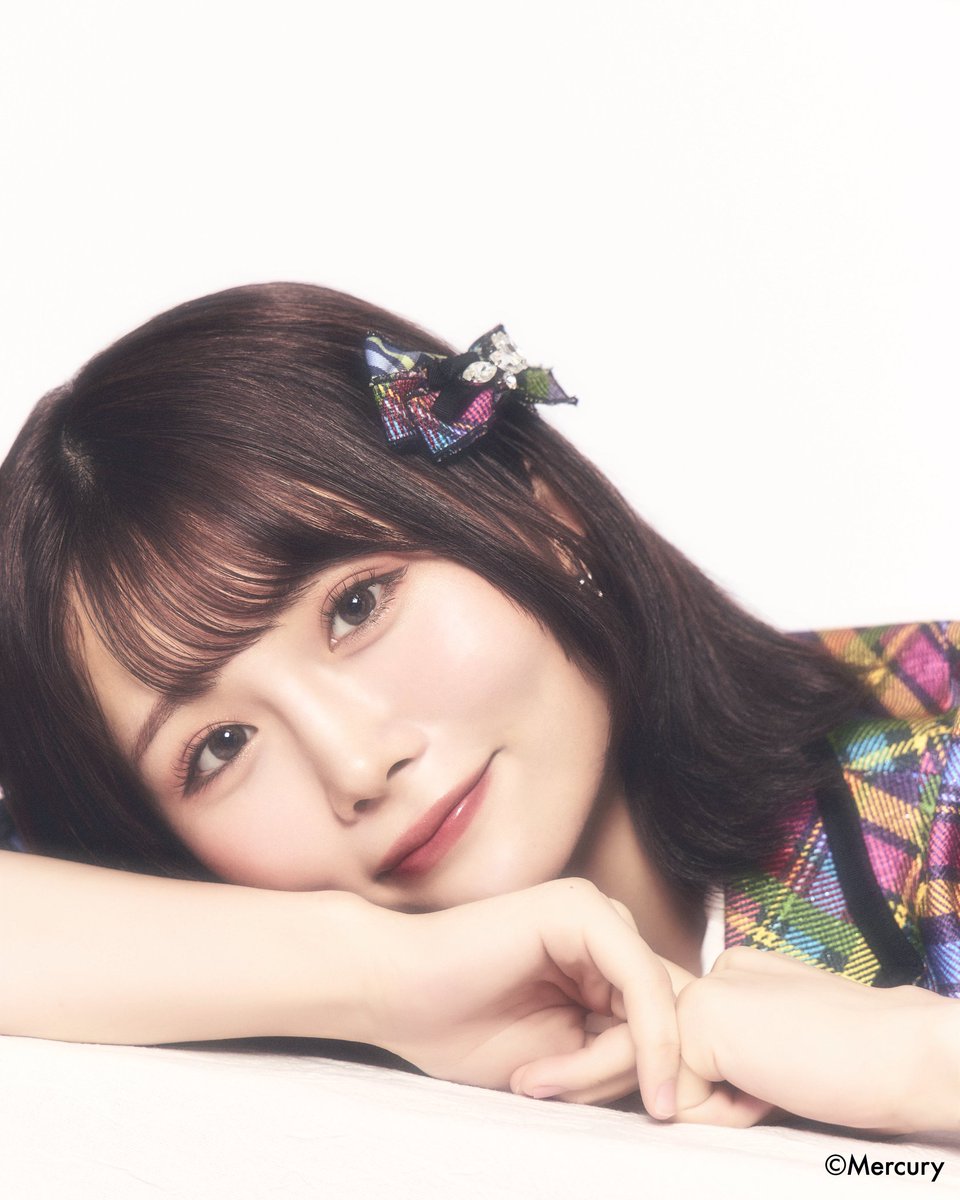 秋吉優花ちゃんの可愛い画像2025