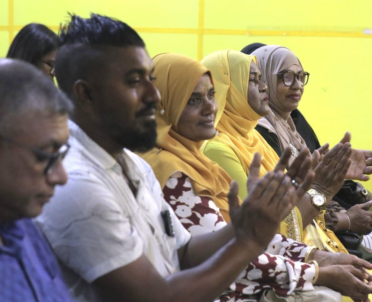 މިޕާޓީގެ ހަރުގެ ޖަލްސާ ފޯރީގައި ކުރިއަށްދަނީ