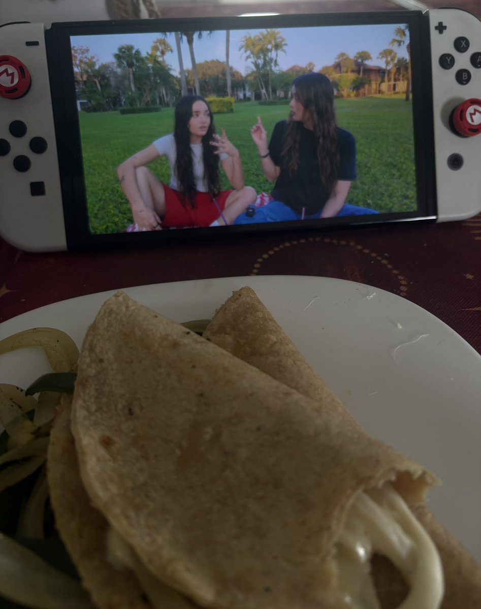 cachfer's tweet image. mejor plan?? imposible