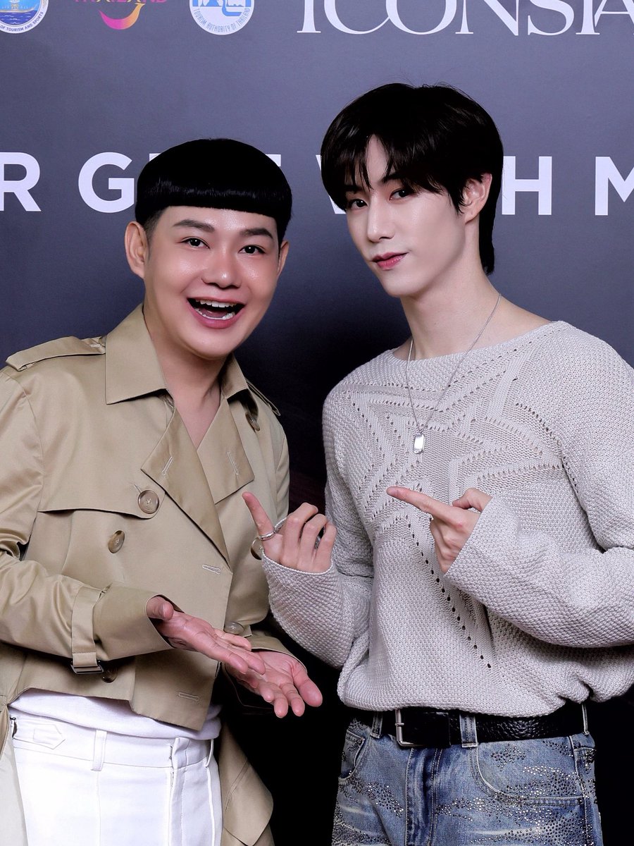 Countdown ปีที่ 3 @ICONSIAM w/ #MarkTuan 

#MarkTuanxICONSIAM