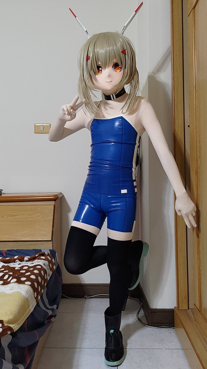 abczzz70's tweet photo. #kigurumi #着ぐるみ #latex https://t.co/KYvU3jsh4o