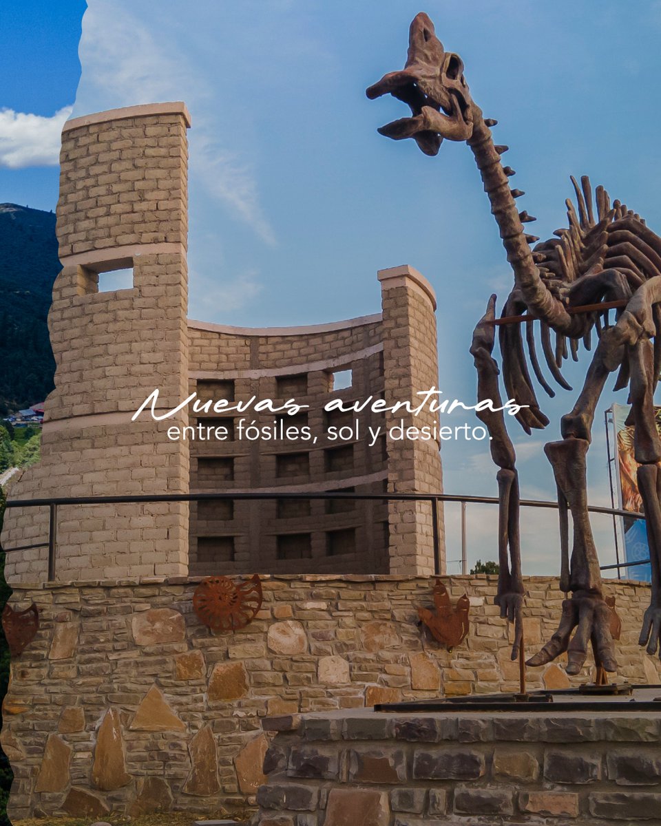 ¡Bienvenido 2026! ✨🥂 El sureste de #Coahuila está listo para recibirte con nuevas aventuras.

Descubre la magia de nuestros #PueblosMágicos, vinos y montañas. 🦖🍷⛰️ ¡Que este año tu destino sea el sureste! 🤠💪

#OCVSaltillo #Saltillo #Arteaga #GeneralCepeda #RamosArizpe