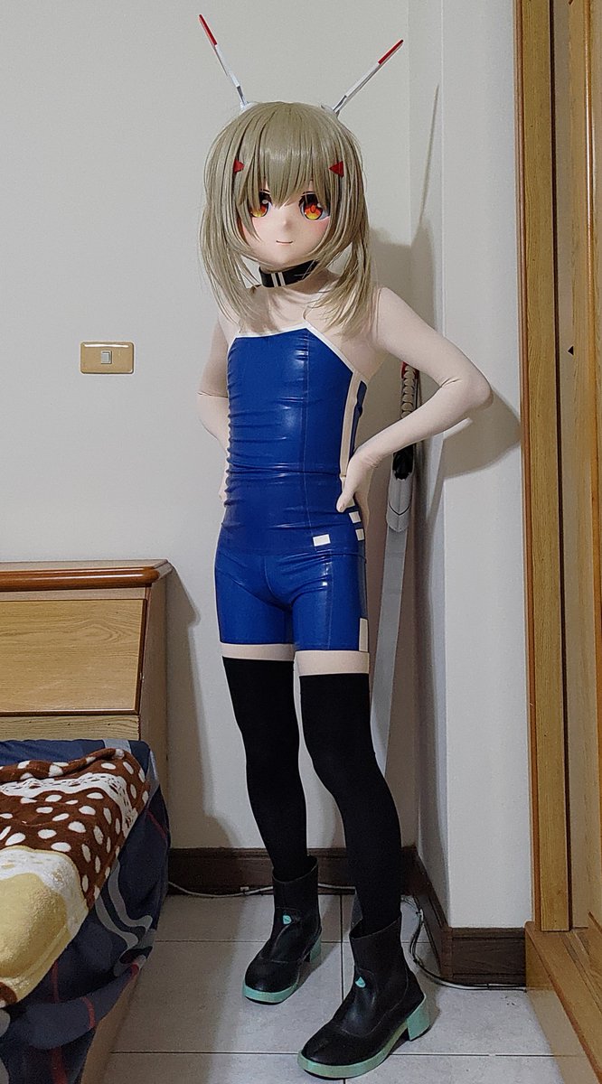 abczzz70's tweet photo. #kigurumi #着ぐるみ #latex https://t.co/NmFJZhgLpl