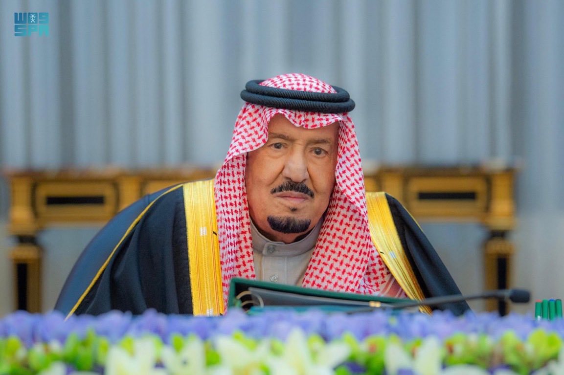برئاسة الملك سلمان… «الوزراء السعودي» يؤكد:

* المملكة لن تتردد في حماية أمنها الوطني
* التزام بأمن اليمن واستقراره وسيادته
* دعم كامل لرئيس مجلس القيادة الرئاسي اليمني وحكومته
* تقدير دور تحالف «دعم الشرعية» في حماية المدنيين بحضرموت والمهرة وخفض التصعيد
* أسف سعودي لتعثر جهود