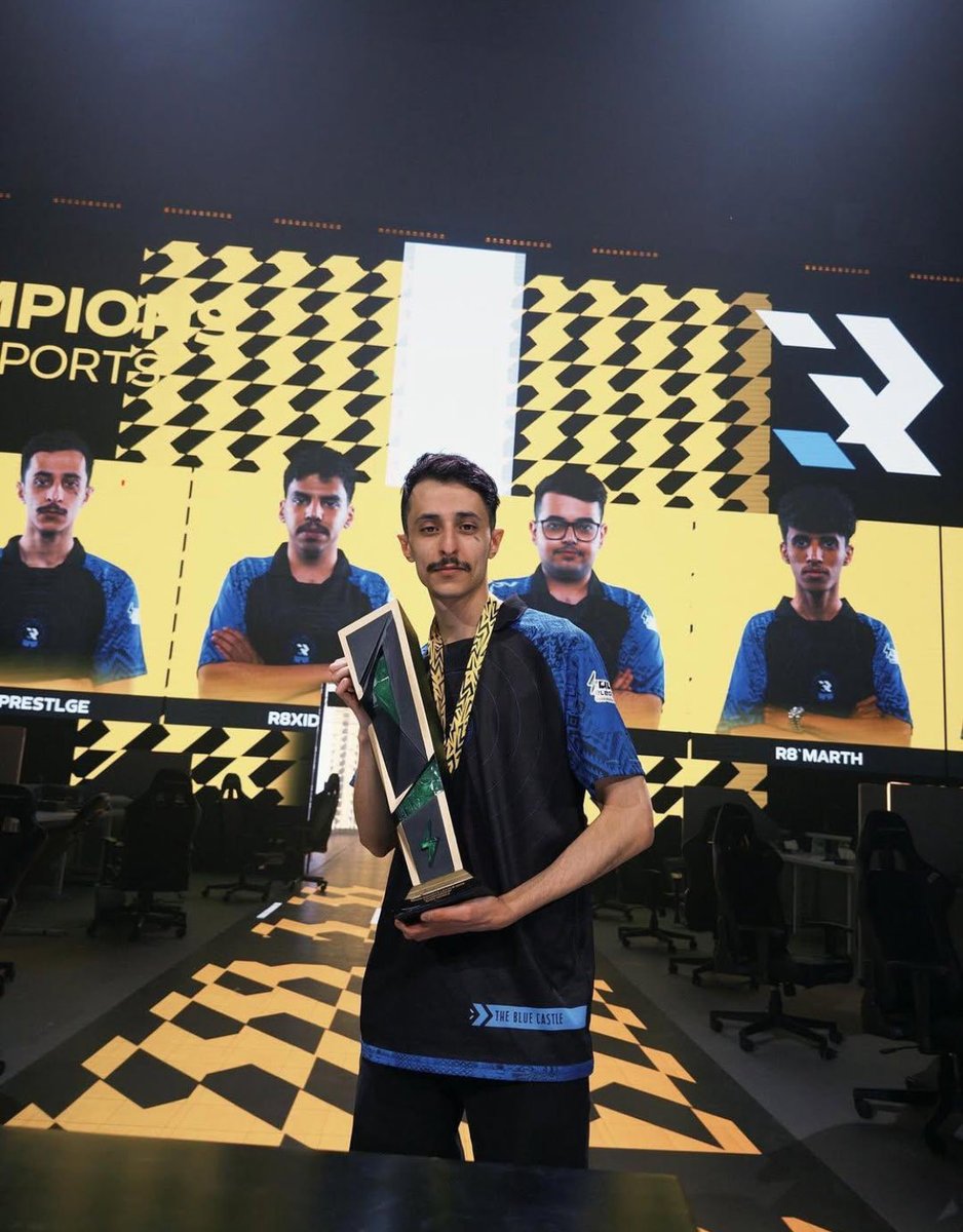 عبعزيز tweet media