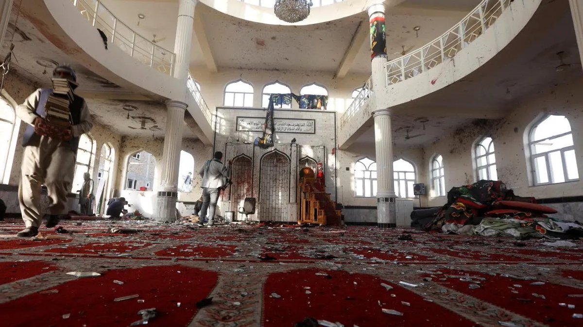 Selefi DAEŞ’çiler kimdir biliyor musunuz?

Afganistan’da bile “Afganistan müslüman değil” diyerek defalarca kez Cami patlatıp ve namaz kılan insanları hayattan kopardılar.

Sadece bu söylediğim bile SELEFİLERİN kim olduğunu tanımanız için yeterli bir sebep! #Yalova