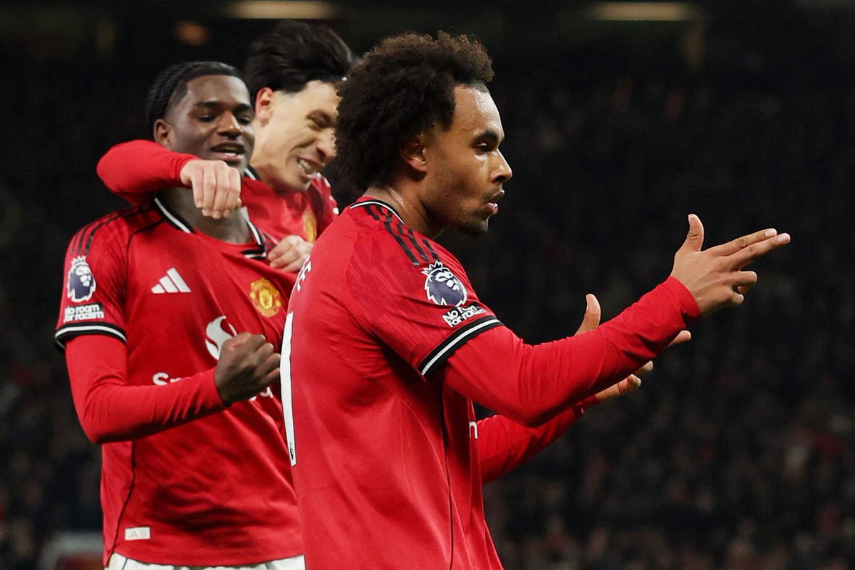 Stretford Paddock tweet media