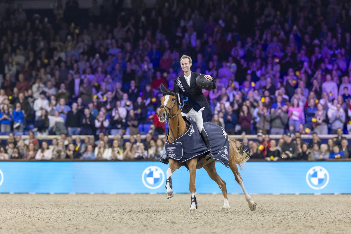HorseNetwrk's tweet image. Really, is there anything Belgium's Gilles Thomas can't do? The answer to that question is an even more resounding "no" after Tuesday's Longines FEI Jumping World Cup™ Qualifier of Mechelen...

Read "Gilles Thomas Drops a Rail, Still Gets the Win in Mechelen":