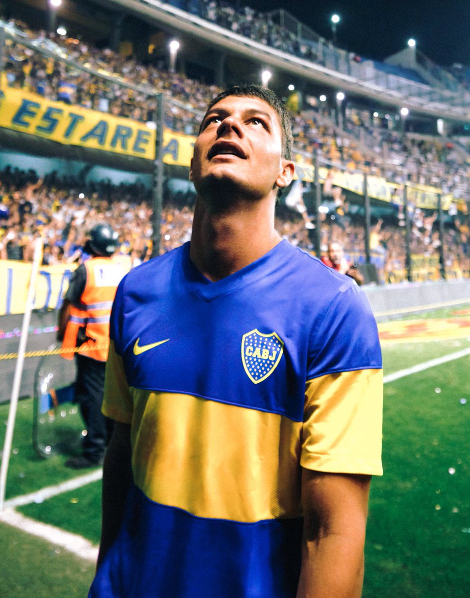 Sebastián Battaglia vs River Plate entre 1998 y 2011:

Libertadores: 4 🦁- 0 🐔
Copas del mundo: 2 🦁- 0 🐔
Ligas: 8 🦁-  6 🐔
Sudamericana:  1 🦁 - 0 🐔
Recopa: 3 🦁 - 0 🐔
Descensos:  0 🦁- 1 🐔