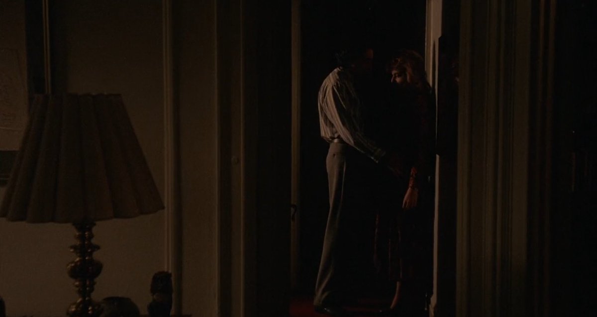 ByChispass's tweet photo. 14. Crimes and misdemeanors (dir. Woody Allen, 1989) https://t.co/SgnOi83blX
